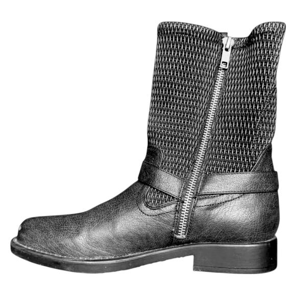 Frye Black Leather Boots | Size 5 - Picture 10 of 10